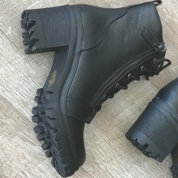 Soda Black Military Combat LaceUp Lug Boot - Picture 4 of 8